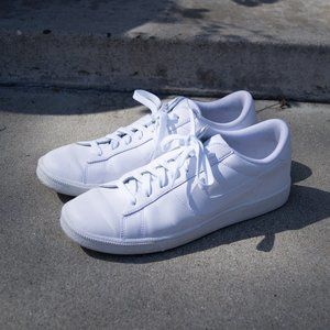 Nike Court Royale Shoes